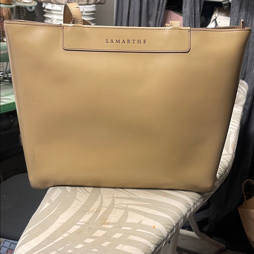 Lamarthe Tan Women's Tote Bag